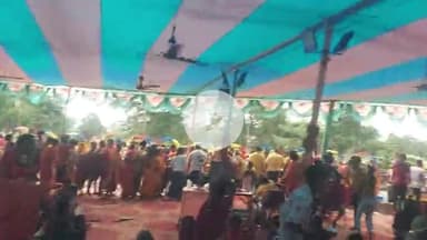 बम का एक हुजूम जो झूमते गाते जाते शिवभक्तों का अनोखा दृश्य "रौनियार वैश्य परिवार मुजफ्फरपुर "कांवरिया सेवा शिविर सकरी में शिवभक्तों के सेवा में रौनियार वैश्य परिवार | |
सुनील कुमार गुप्ता 
प्रदेश क्षेत्रीय प्रभारी भाजपा ओबीसी मोर्चा बिहार ।