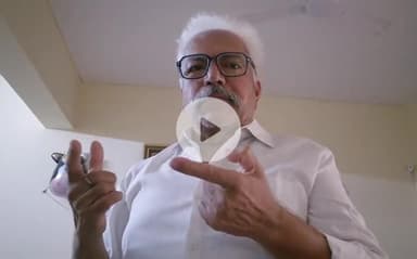 #आईना_दिखाओ
#रिश्ते,,,
वो रब तो तय करके भेजता है हर इंसान की मंजिलें।