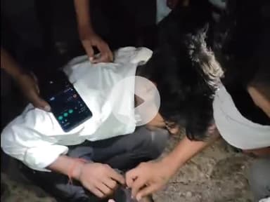 धनौरा: गजरौला में अलग-अलग सड़क हादसों में 30 से अधिक कांवड़िये हुए घायल, 20 को किया गया रेफर