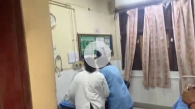 ਜਲੰਧਰ 1: ਜਲੰਧਰ ਦੇ ਸਿਵਲ ਹਸਪਤਾਲ ਟਰੋਮਾ ਸੈਂਟਰ ਵਿਖੇ ਆਕਸੀਜਨ ਪਲਾਂਟ ਬੰਦ ਹੋਣ ਕਾਰਨ ਤਿੰਨ ਦੀ ਹੋਈ ਮੌਤ