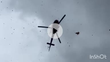 बरेली: बरेली के सात प्रसिद्ध नाथ मंदिरों पर सावन के तीसरे सोमवार को हेलीकॉप्टर से की गई पुष्पवर्षा