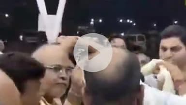 हुज़ूर: पर्यटन कॉन्क्लेव की सफलता पर नगर निगम पार्षदों ने रेलवे स्टेशन पर डिप्टी सीएम का किया जोरदार स्वागत