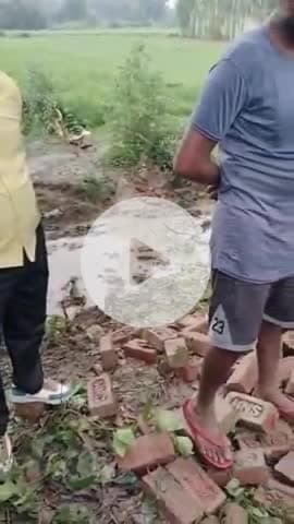 लंभुआ: परसरामपुर में ईंट भट्ठा मजदूर की सड़क किनारे मिली लाश, ट्रैक्टर पलटने से हुई मौत