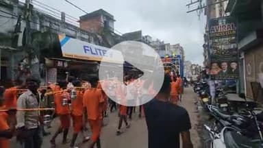 टीकमगढ़: देश के विकास और समृद्धि की कामना के साथ शुरू हुई तीन दिवसीय विशाल कांवड़ यात्रा का कुंडेश्वर में होगा समापन