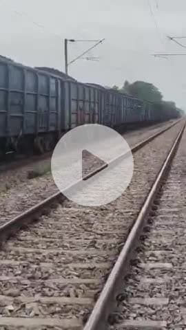 लंभुआ: नरहरपुर में रेलवे ट्रैक पर मिला अज्ञात महिला का क्षत-विक्षत शव, जांच में जुटी पुलिस