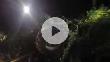 पीपलदा: इटावा थाना इलाके के स्टेट हाइवे 120 पर ट्रैक्टर पलटने से चालक की हुई मौत, देर रात की घटना, पुलिस जांच में जुटी