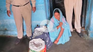 जांजगीर: आबकारी विभाग की टीम ने खोखरा गांव से महुआ शराब की अवैध बिक्री करने वाली आरोपी महिला को किया गिरफ्तार