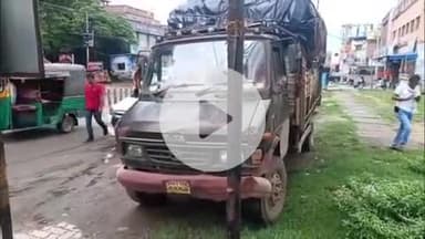 कोडरमा: तिलैया पुलिस ने थाना क्षेत्र के बाइपास से एक 407 मालवाहक वाहन (जेएच11एन-5558) किया जब्त