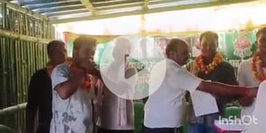 फतुहा: नत्थाचक स्थित राजद कार्यालय में सदर प्रखंड अध्यक्ष मनोज यादव ने 6 पंचायत अध्यक्षों को मनोनीत किया