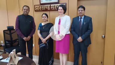 कांके: प्रोजेक्ट भवन में झारखंड की मुख्य सचिव से मिले अमेरिकी काउंसलेट जेनरल