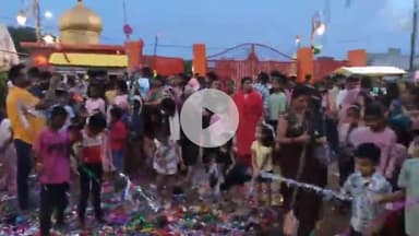 उतरौला: उतरौला में नाग पंचमी पर्व पर नगर में उमड़ा आस्था का सैलाब, श्री दुख हरण नाथ मंदिर में पारंपरिक मेले की रही धूम