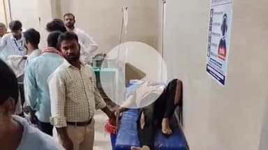 पडरौना: पडरौना नगर के बंधु छपरा में सड़क हादसे में बाइक ठेले से टकराई, युवक गंभीर रूप से घायल, गोरखपुर रेफर