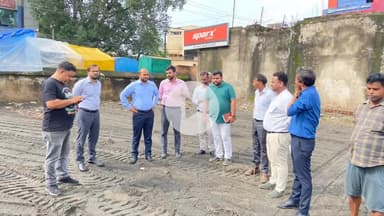 कोडरमा: पूर्णिमा टॉकीज परिसर में आकांक्षा हाट का होगा आयोजन, उपायुक्त ने किया आयोजन स्थल का निरीक्षण