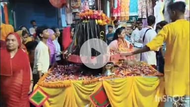 छिबरामऊ: गंगेश्वरनाथ मंदिर से श्री गंगेश्वर नाथ महाराज जी की नगर भ्रमण यात्रा धूमधाम से निकाली गई, कई जीवंत झांकियां रहीं मौजूद