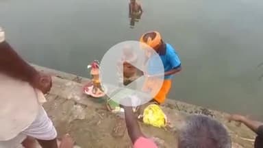 विभूतिपुर: आलमपुर कोदरिया में नागपंचमी मेला संपन्न, सांपों के प्रदर्शन पर रहा प्रतिबंधित; वन विभाग व पुलिस रही मुस्तैद