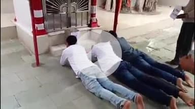 लाडपुरा: शिक्षा मंत्री मदन दिलावर के बयान से आक्रोशित यूथ कांग्रेस के कार्यकर्ताओं ने कलेक्ट्रेट पर किया प्रदर्शन, मांगी भीख