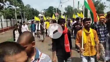 दरभंगा: मिथिला स्टूडेंट यूनियन ने कई मांगों को लेकर मिथिला विश्वविद्यालय में सैकड़ों छात्रों के साथ किया प्रदर्शन