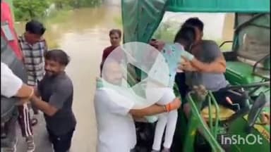 श्योपुर: शहर की डॉक्टर कॉलोनी में बाढ़ से हालात बेकाबू, घरों से लोगों को किया गया रेस्क्यू