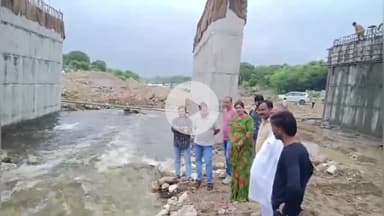 राजसमंद: बामन टुकड़ा में गोमती नदी पर बन रही पुलिया का राजसमंद विधायक दीप्ति माहेश्वरी ने किया औचक निरीक्षण