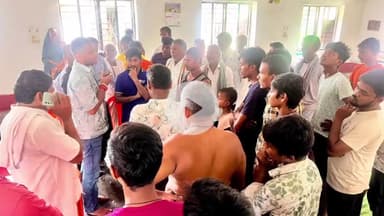 संदेश: एकौना गांव में सड़क हादसे में बुजुर्ग की इलाज के दौरान मौत, विधायक पुत्र दीपू राणावत ने पीड़ित परिवार को की मदद