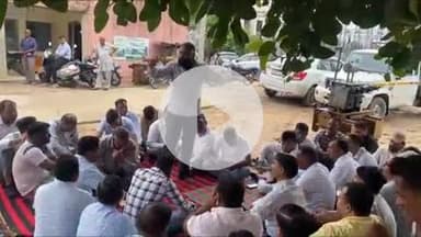 अम्बाला: बराड़ा सब डिवीजन में बिजली कर्मचारियों का रोष प्रदर्शन, सरकार विरोधी लगाए नारे