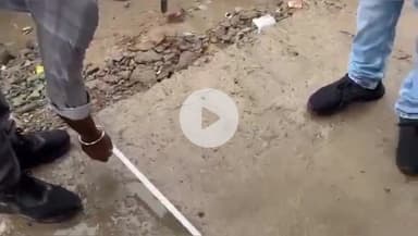 दरभंगा: शहर में बन रहे नाला निर्माण की जांच करने पहुंचे अपर समाहर्ता और पथ निर्माण विभाग के कार्यपालक अभियंता, दिए सख्त निर्देश