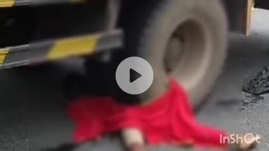 भीलवाड़ा: धुलखेड़ा के समीप ट्रक की टक्कर से बाइक सवार युवक की हुई मौत, परिजनों और समाजजनों ने मोर्चरी पर किया प्रदर्शन