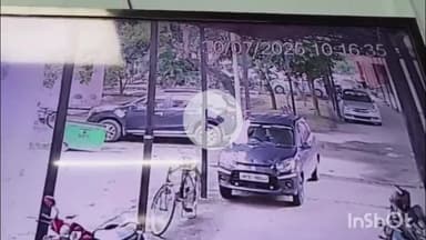 कन्नौज: जिला अस्पताल के रैन बसेरा के बाहर साइकिल चोरी की घटना सीसीटीवी में कैद, वीडियो हुआ वायरल