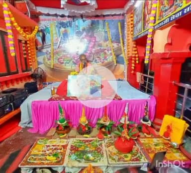 उतरौला: उतरौला में चल रहे श्री शिव महापुराण कथा का द्वितीय दिवस आज संपन्न हुआ, कथा सुनकर लोग भावभक्त हो गए