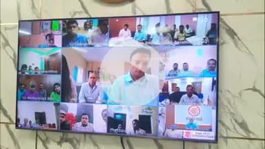 सुपौल: जिलाधिकारी की सख्त चेतावनी: लोक सेवा अधिकार अधिनियम में लापरवाही पर होगी कार्रवाई!