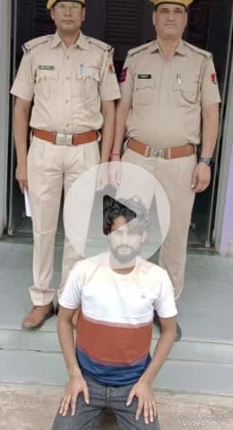 भरतपुर: धमकी देकर सोने-चांदी के जेवरात ले जाने के मामले का आरोपी पुलिस ने किया गिरफ्तार