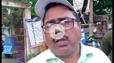 संपतचक: गौरीचक के बाकड़चक से वन विभाग ने 30 सांपों के साथ पांच तस्करों को किया गिरफ्तार