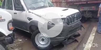 फतुहा: पितांबरपुर गांव के पास फोरलेन पर दो कारों की टक्कर, चालक और सवार बाल-बाल बचे