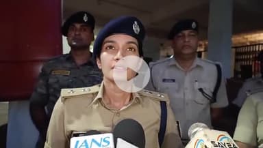 पूर्णिया पूर्व: एक ट्रक से 4296 लीटर विदेशी शराब बरामद, तीन अभियुक्तों को किया गिरफ्तार: पूर्णिया एसपी