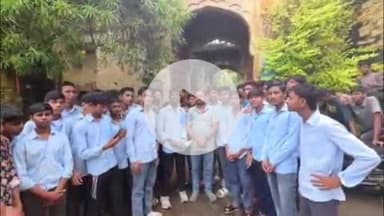 लाडपुरा: नांता महल स्कूल के भवन को अधिकारियों ने किया जर्जर घोषित, स्कूल को अन्यत्र स्थापित करने पर छात्रों ने किया विरोध