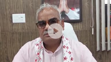 लाडपुरा: शिक्षा मंत्री मदन दिलावर ने बारिश के चलते जर्जर भवनों में छात्रों को न बिठाने की शिक्षकों से की अपील