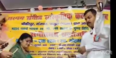 फतुहा: महारानी चौक के उत्सव हॉल में कार्यक्रम आयोजित कर महान गायक मोहम्मद रफी को दी गई संगीतमय श्रद्धांजलि