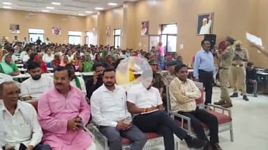 बाह: बटेश्वर में “अटल वन” की स्थापना, मंत्री बेबीरानी मौर्य और डॉ. अरुण सक्सेना ने किया शुभारंभ