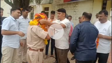 भुसावर: भुसावर थाने में एडिशनल एसपी जय नारायण मीणा के सेवानिवृत्ति पर आयोजित किया गया विदाई समारोह