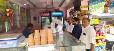 गोरखपुर: खाद्य सुरक्षा एवं औषधि प्रशासन ने जनपद के विभिन्न क्षेत्रों में औचक निरीक्षण कर 13 खाद्य नमूने परीक्षण के लिए भेजे