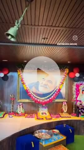 #11करोड़रामनामजप
#नीमकरौरीधामइंदौर
#neemkarolimaharajji #neemkarolibabaashramtaos #neemkarolibaba❤️ #neemkarolibabaquotes #Sawanmahina #today