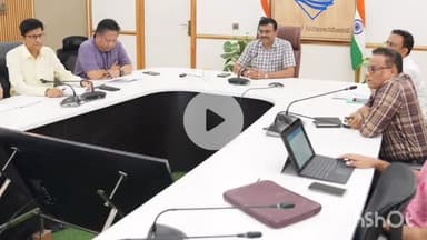 देहरादून: मुख्य सचिव आनंद वर्धन ने सचिवालय में राजस्व अभिवृद्धि के संबंध में महत्वपूर्ण विभागों की बैठक की