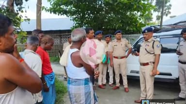 मधेपुरा: एएसपी ने एससी-एसटी थाने में दर्ज मामलों का किया पर्यवेक्षण, थानाध्यक्ष को दिए ज़रूरी निर्देश