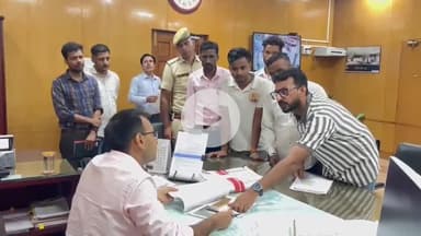 हनुमानगढ़: जण्डावाली स्थित सरकारी स्कूल का जर्जर भवन बच्चों के लिए बना खतरा, स्कूल में पढ़ाई कर रहे 300 बच्चे असुरक्षित