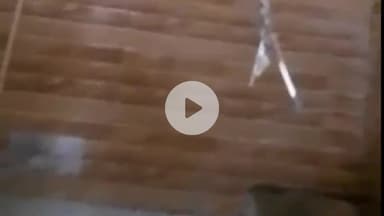 झालरापाटन: मेडिकल कॉलेज एवं अस्पताल झालावाड़ के ऑर्थोपेडिक वॉर्ड में वाटर कूलर के ऊपर छत से POP टाइल्स गिरी, महिला बाल-बाल बची