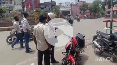 गोपालगंज: शहर के अंबेडकर चौक पर यातायात पुलिस का वाहन जांच अभियान, ₹1 लाख 20 हजार का वसूला जुर्माना
