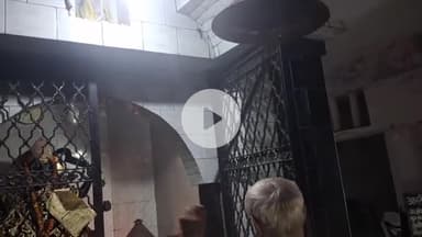 कन्नौज: भैरव बाबा मंदिर में हुई भव्य आरती, भक्तों को बांटा गया प्रसाद