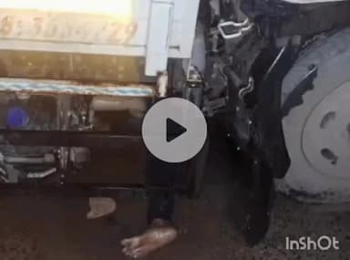 ग्वालियर गिर्द: ग्वालियर: हाईवे पर ट्रकों की भिड़ंत में ड्राइवर की मौत, झांसी रोड पर हुआ हादसा