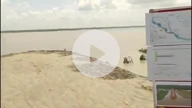 करनैलगंज: करनैलगंज के बाढ़ग्रस्त क्षेत्रों में DM ने किया निरीक्षण, लापरवाह अधिकारियों पर कार्रवाई की दी चेतावनी