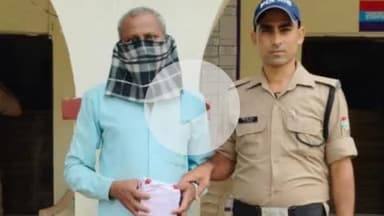 भगवानपुर: सिकंदरपुर गांव से पुलिस ने देसी शराब के एक तस्कर को किया गिरफ्तार